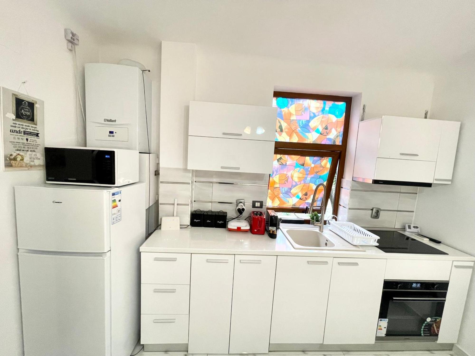 White Studio Бухарест Экстерьер фото
